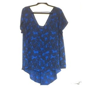 Torrid 0X Royal Blue Rose Hi-Low Georgette Blouse